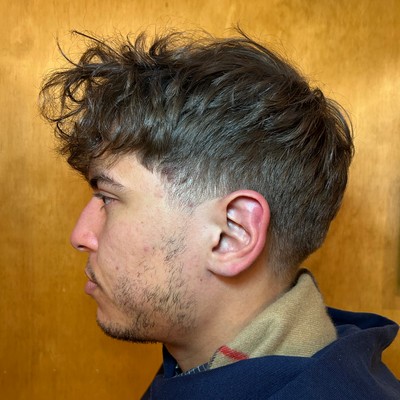 Short haircut - shape up